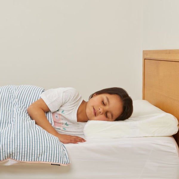Tranquillow Childrens Pillow - 4 to 5 years. (6179041280168)