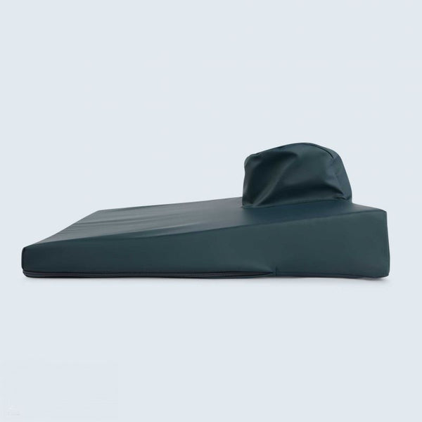 Angled Pommel Wedge Cushion (6192190914728)