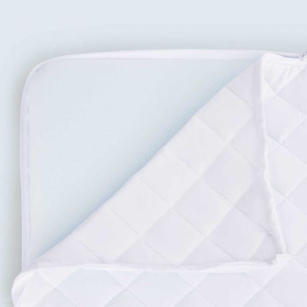 Contoured Bed Wedge - Angled Sleeping Wedge with Memory Foam Comfort (6192290857128)