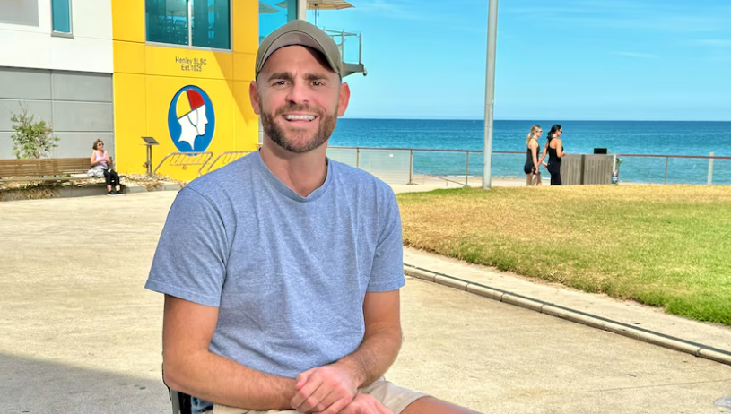 Uphill challenge as beach users with disabilities call on governments for equal access to Australia's coast