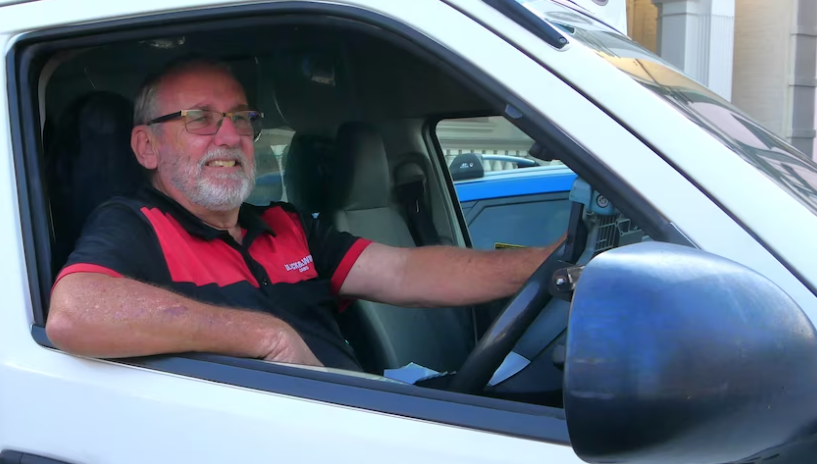 Central Queensland taxi driver specialising in disability transport retires after 17 years