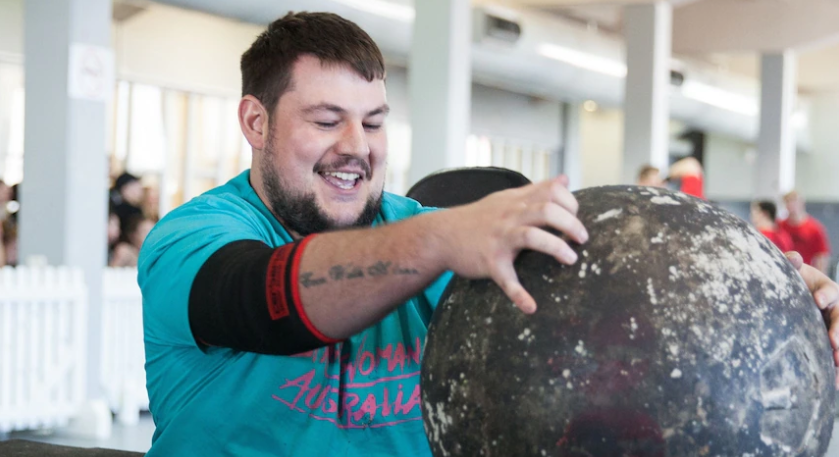 Joe Chivers returns to footy after a skydiving accident left him in a wheelchair