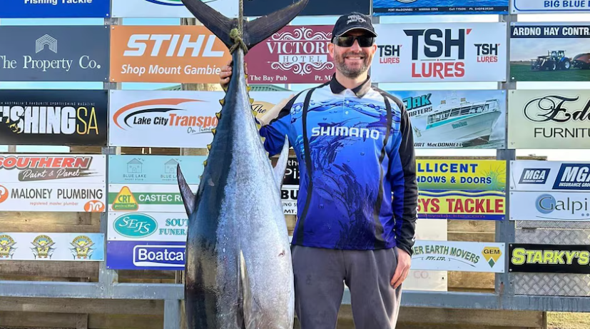 Blind big-game fisher urges people with disabilities to 'chase your goals' after massive tuna catch
