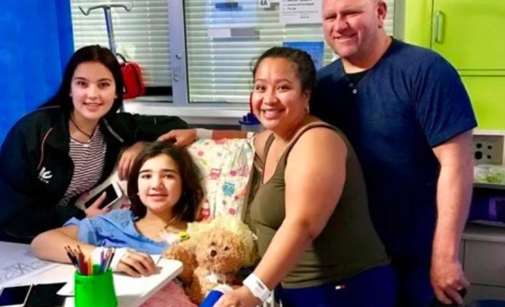 Meet Jezzie, the 13-year-old girl fighting autoimmune disease who donated her Starlight Wish to a child she has never met