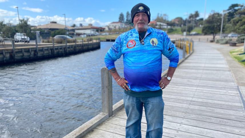 How a man's passion for fishing is filling a mental health services gap in this Melbourne suburb