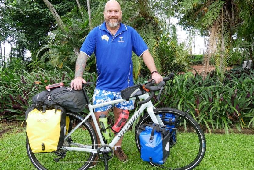 Army veteran Chris Gee sets off on 20,000km charity ride to break mental health cycle