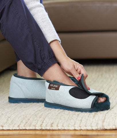 Sheepskin Medical Boot - Open Toe